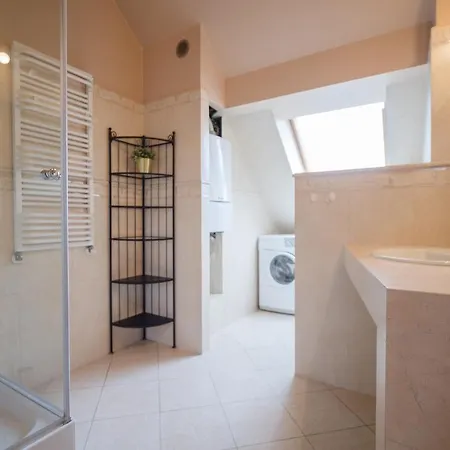 Homestay Pokoje Przy Hipodromie - Jana Z Kolna 33